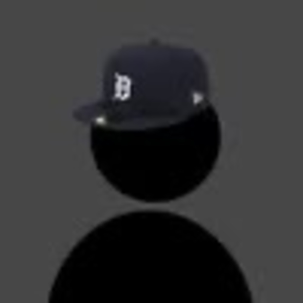 Meet your Posher, Derrick